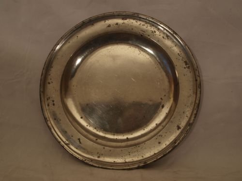 antique english pewter 135 inch diameter single reeded dish circa 1790 by henry richard joseph