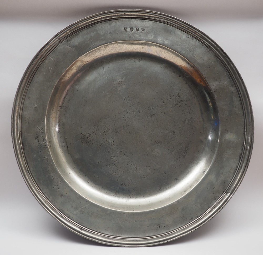 antique english pewter 16in multiple reed dish by robert garratt 16951734
